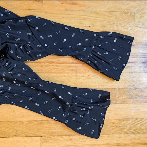 Madewell Drapey Silk Geobud Floral Button-Down Top M - Picture 5 of 6